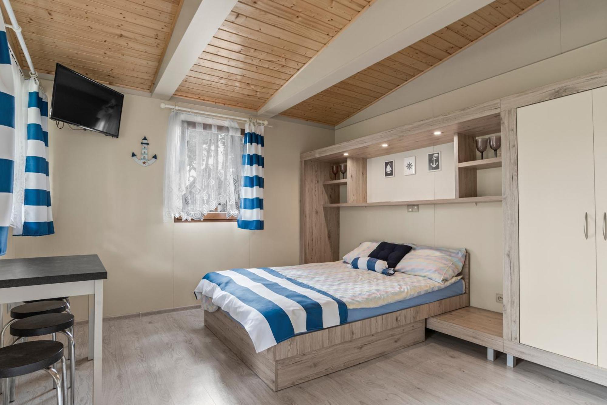 Campus Karolina Brenno Apartman Kültér fotó